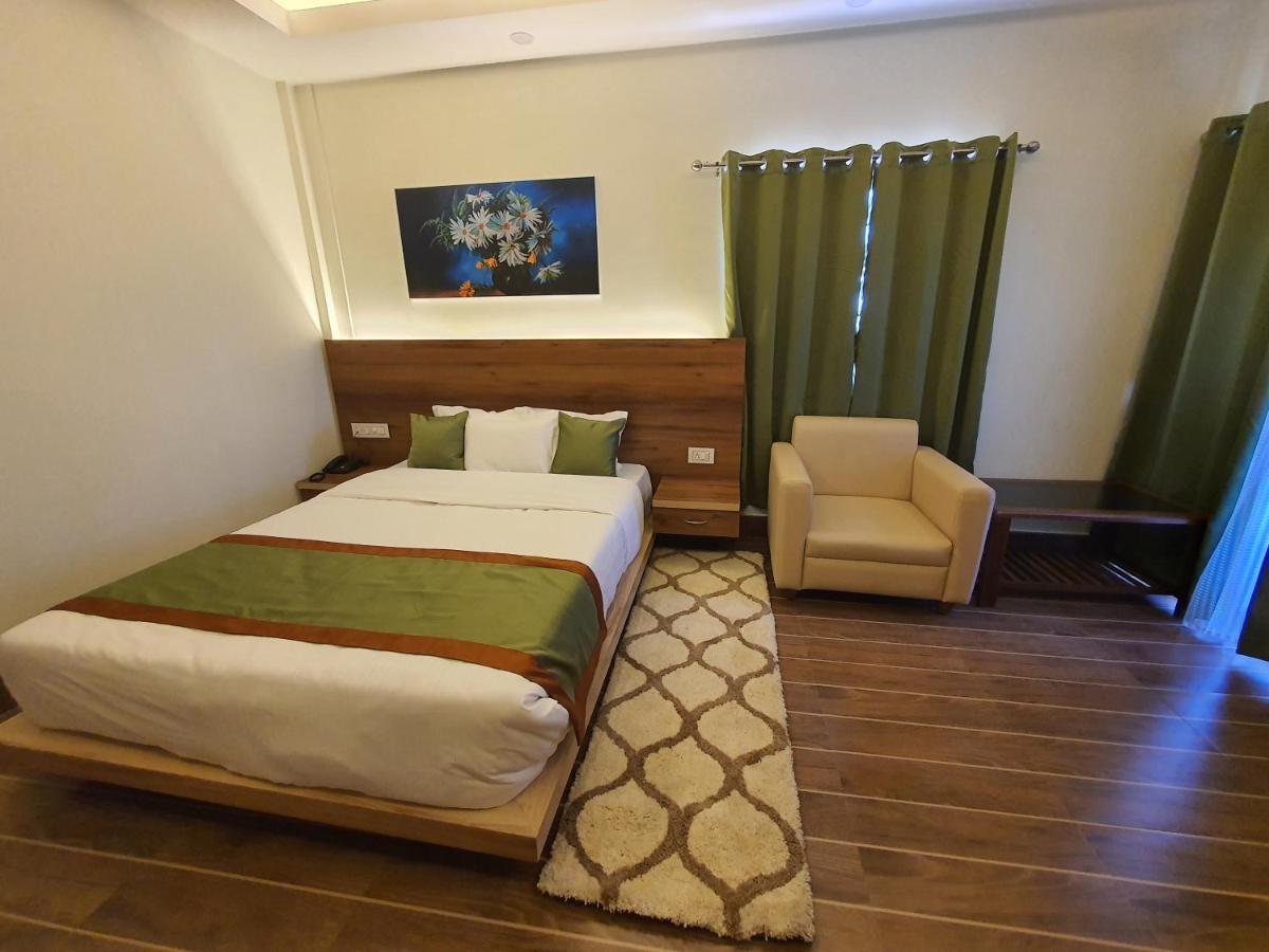 Hotel Deo Volente Sivasagar Εξωτερικό φωτογραφία