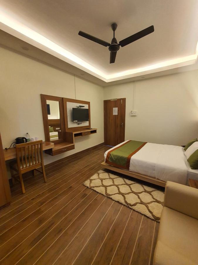 Hotel Deo Volente Sivasagar Εξωτερικό φωτογραφία