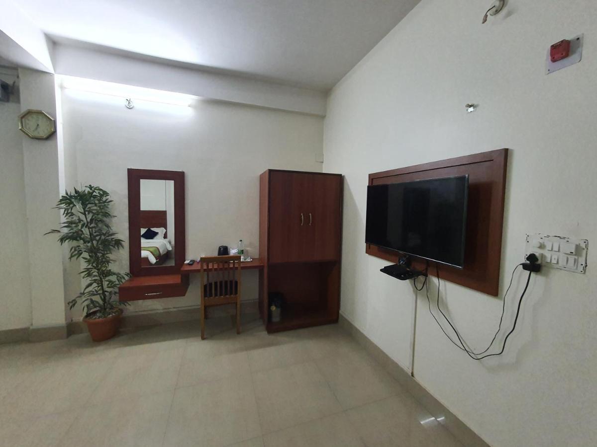 Hotel Deo Volente Sivasagar Εξωτερικό φωτογραφία